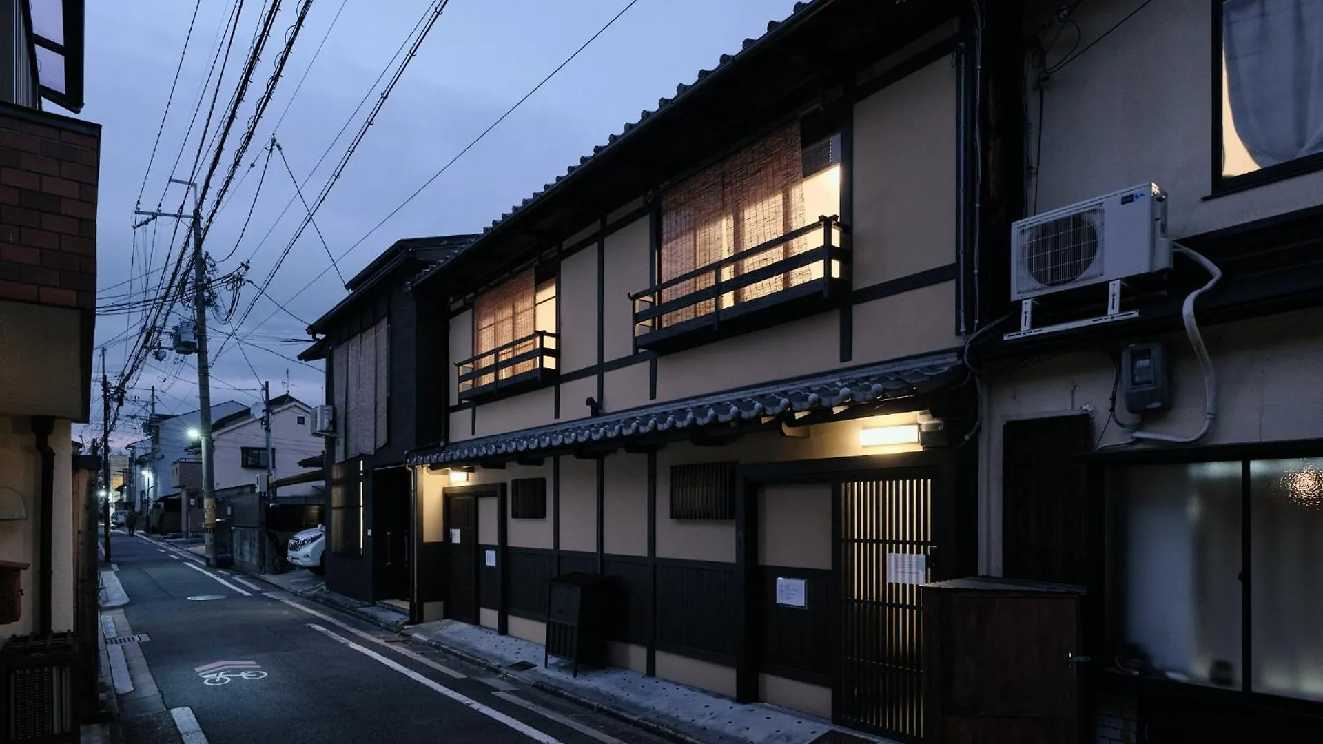 Villa Tsumugi Shichijo-Kagiyacho Kioto